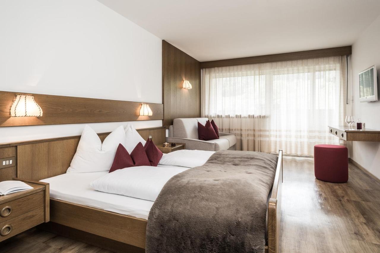 Hotel Zum Loewen - Al Leone Meltina Zewnętrze zdjęcie