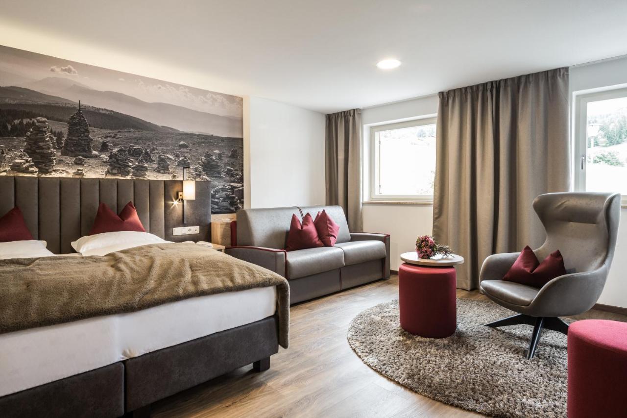 Hotel Zum Loewen - Al Leone Meltina Zewnętrze zdjęcie