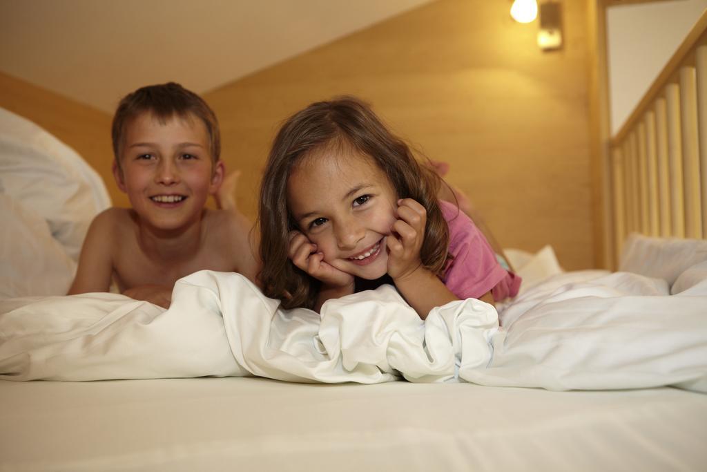 Hotel Zum Loewen - Al Leone Meltina Zewnętrze zdjęcie